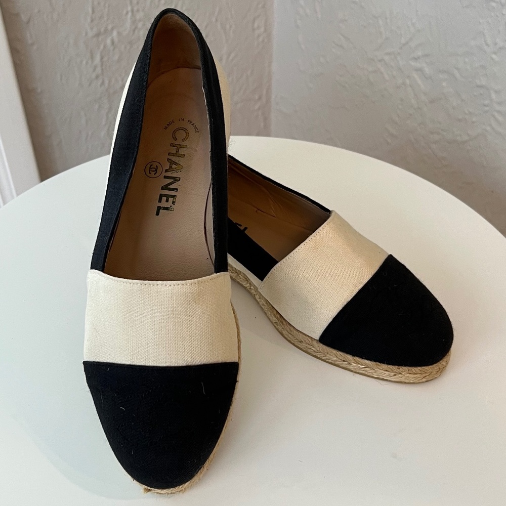 Vintage CHANEL Espadrilles // 38.5